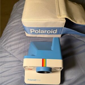 Polaroid Now Instant Camera - Blue and White